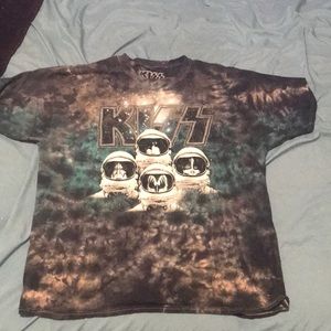 Kiss t-shirt